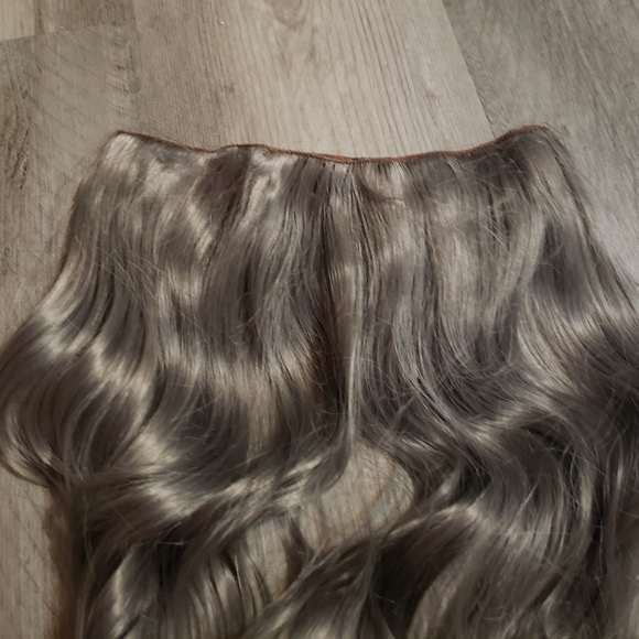 Elegant Gray Women's Hair Wig - Picture 3 of 16
